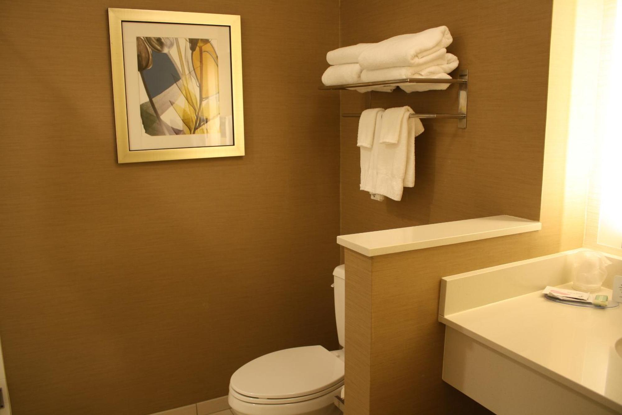 Fairfield Inn & Suites By Marriott Detroit Lakes Exterior foto
