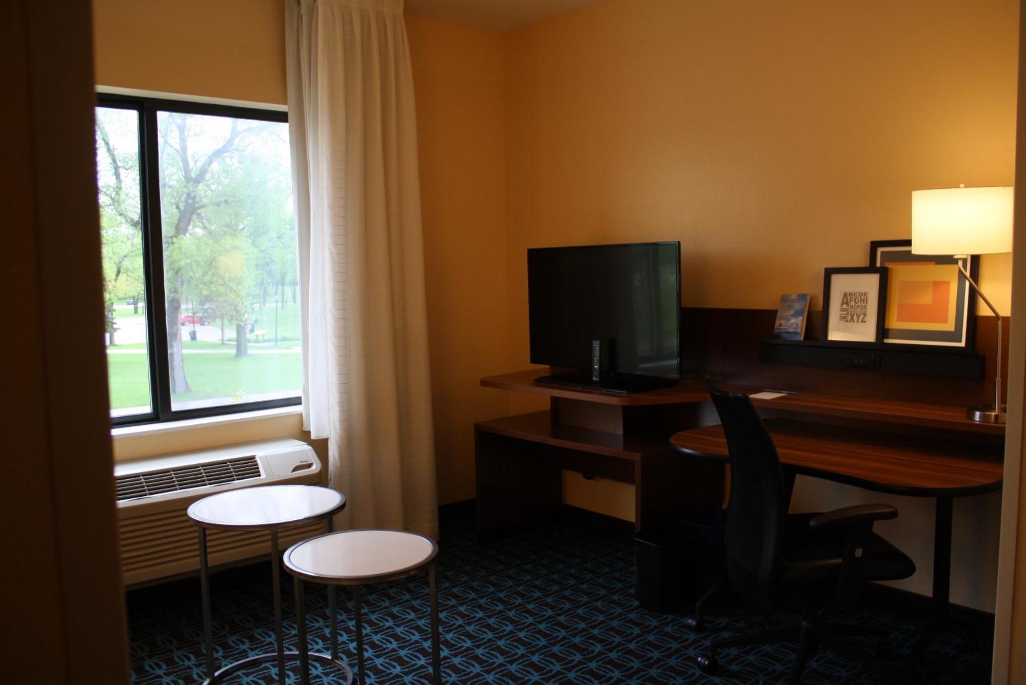 Fairfield Inn & Suites By Marriott Detroit Lakes Exterior foto